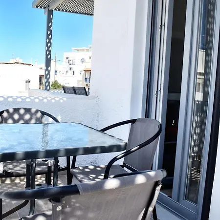 Naxos Enjoy 3*