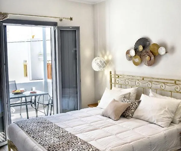 מלון דירות Naxos Enjoy Naxos City