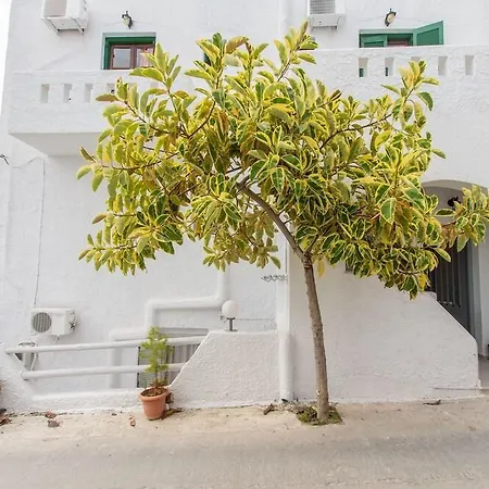 Lägenhetshotell Naxos Enjoy 4*