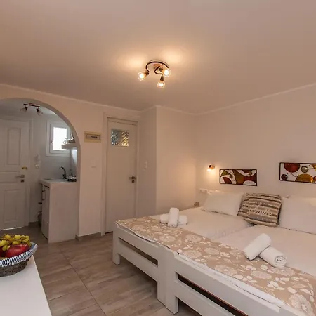 Naxos Enjoy Lägenhetshotell